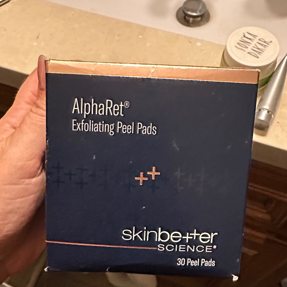 AlphaRet Exfoliating Peel Pads by - Blue